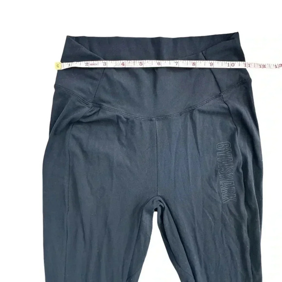 Gymshark Women's Solid Black Training Cropped Leggings Size Small With Ankle Cut - Picture 6 of 12